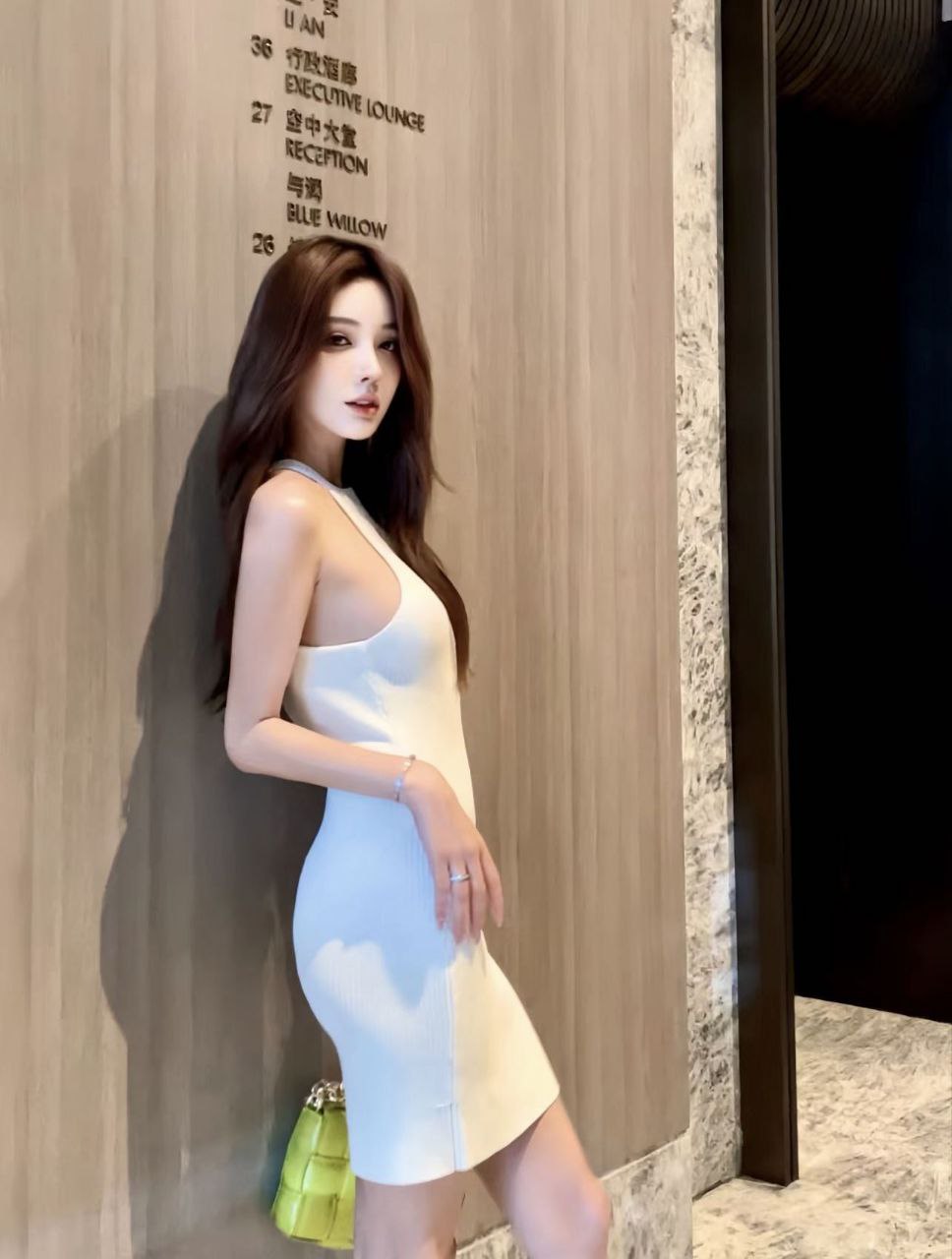 易彩云 素颜 Polas 模卡 5